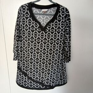 Allison Daley Woman 3X Black white circle geometric blouse